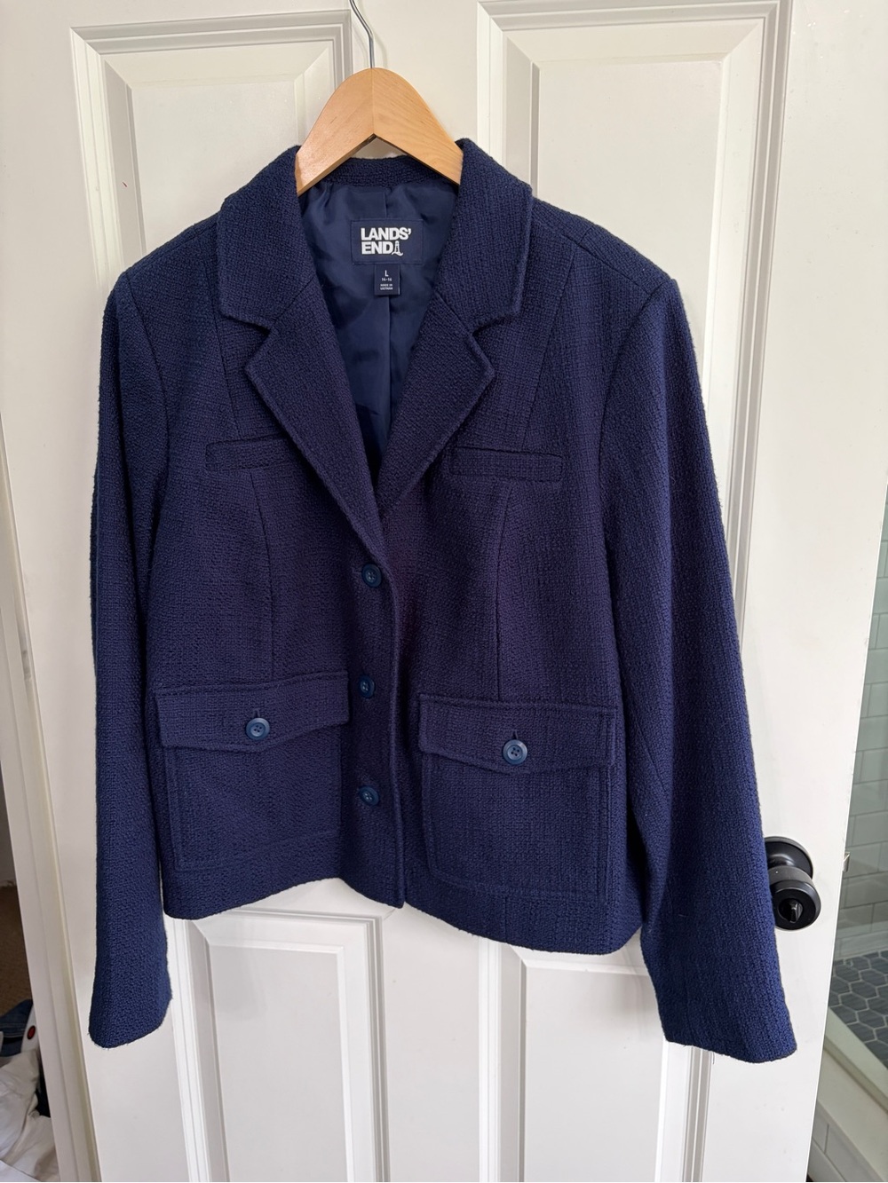 Gorgeous size L Lands' End Women's Navy Blue Textured Blazer. Boxy fit Like new
